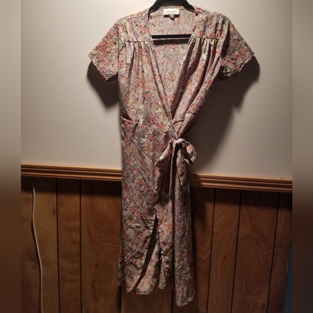 🍁🌺Daily Story floral wrap dress
